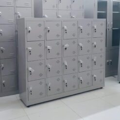 Tủ Locker Sắt Quản Lý Đồ Trong Hoạt Động Sản Xuất Kinh Doanh