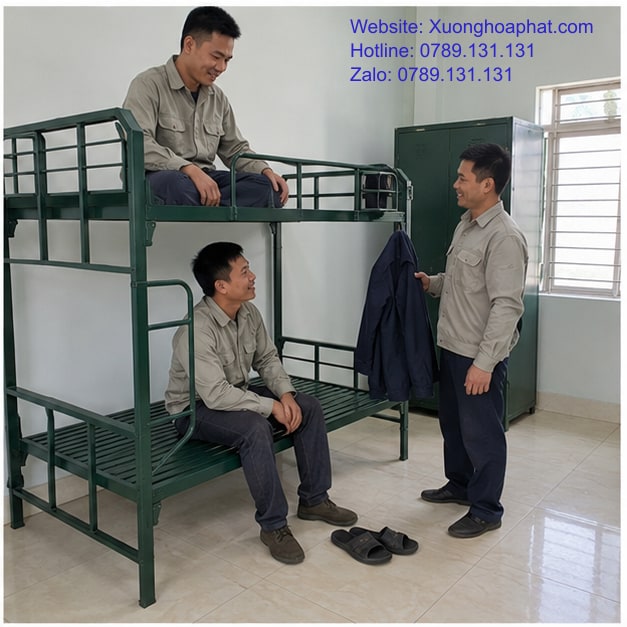 Giường Tầng Công Nhân Kiểu Quân Đội Có Phù Hợp Không? 3 Thử thao tác quanh giường tầng khu lưu trú công nhân