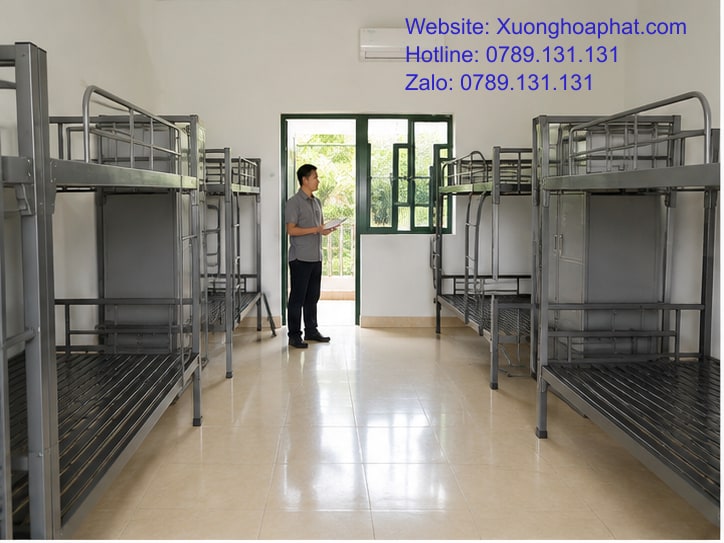 Giường Tầng Sắt Doanh Trại: Cách Bố Trí Phù Hợp 2 Bố trí giường tầng sắt doanh trại theo tuyến đi trong phòng