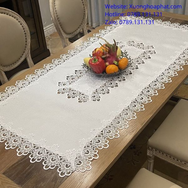 khăn trải bàn cao cấp
