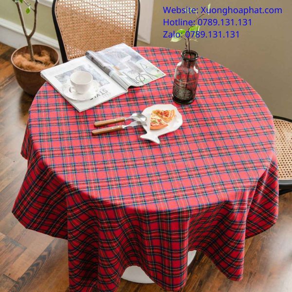 khăn trải bàn caro đỏ