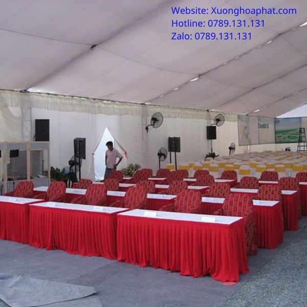 khăn trải bàn đại hội