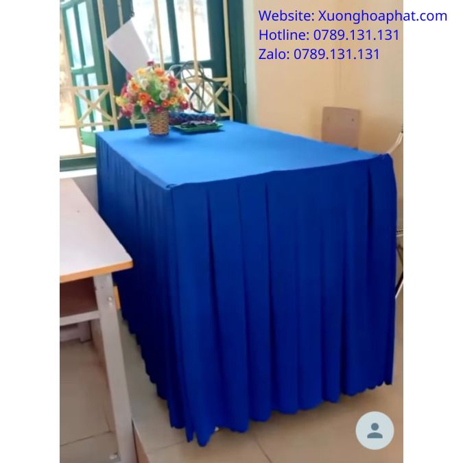 Khăn trải bàn giáo viên