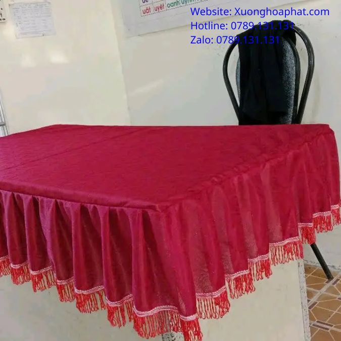 Khăn trải bàn giáo viên