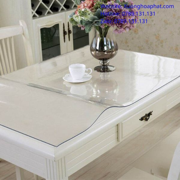 Khăn Trải Bàn Nhựa Pvc: Lên Form Kính Mềm Sang Gọn 4 khăn trải bàn nhựa pvc