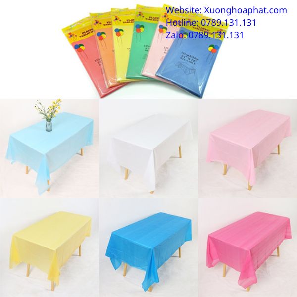 khăn trải bàn nilon