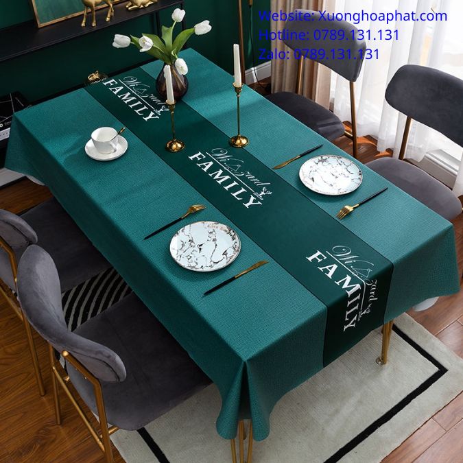 Khăn trải bàn sang trọng