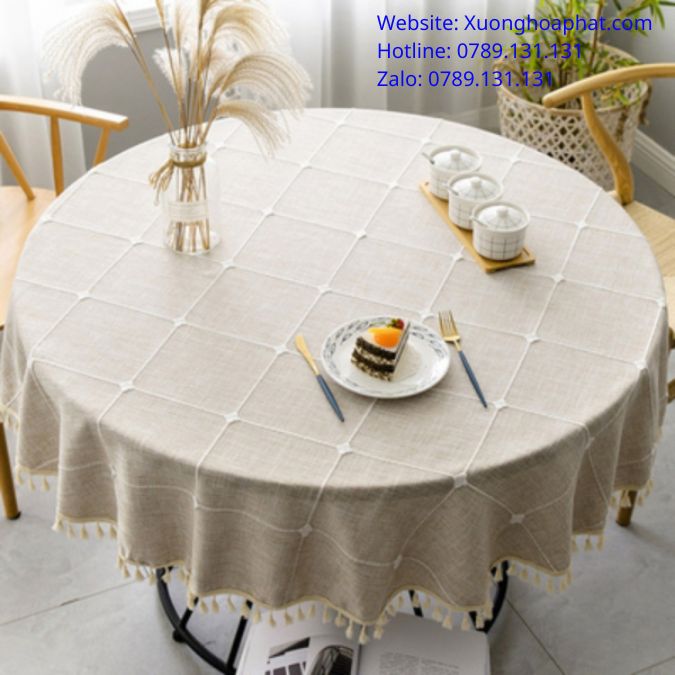Khăn trải bàn tròn