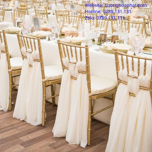 nơ cột ghế đám cưới