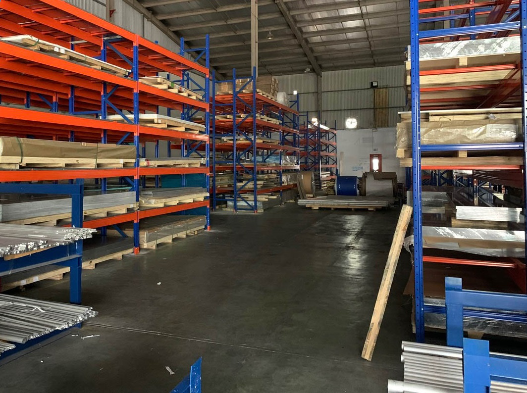 Kệ Hàng Pallet Giá Rẻ Tại Các Cụm Khu Công Nghiệp Hcm