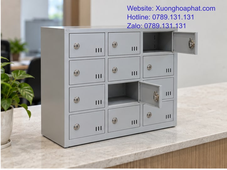 Các ngăn riêng trong tủ đựng điện thoại bằng thép sơn màu ghi