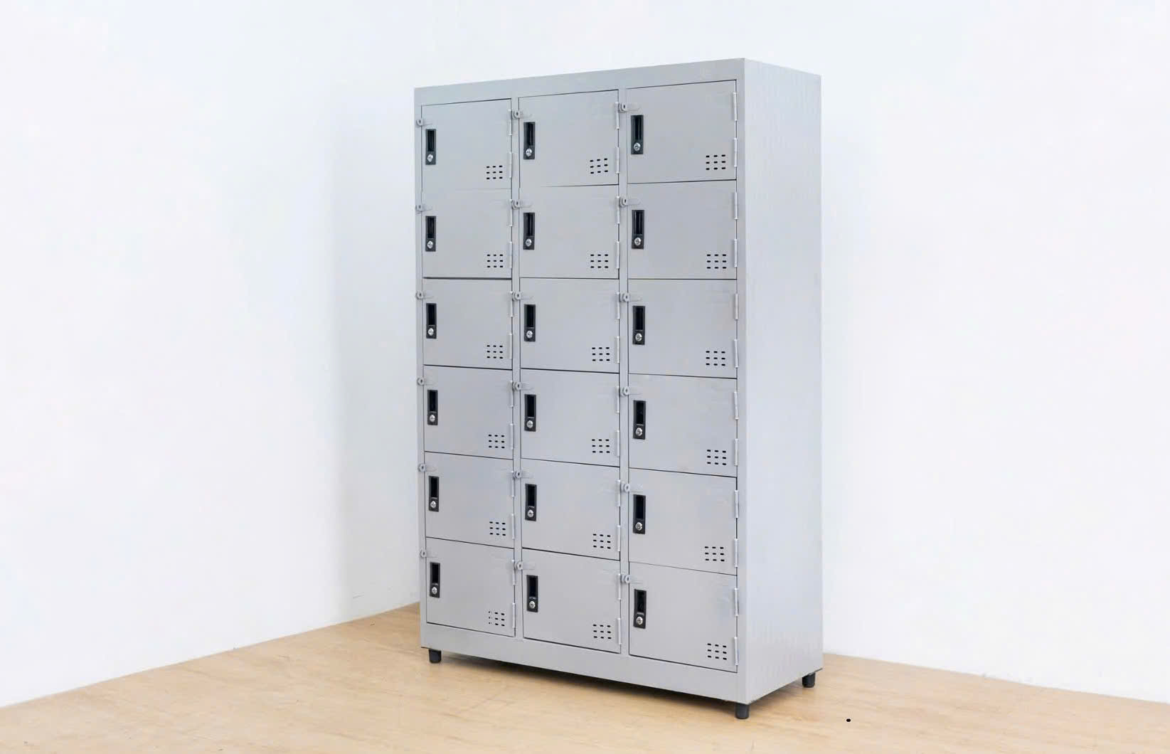 Sử Dụng Tủ Locker Sắt Như Thế Nào Để Lâu Bền